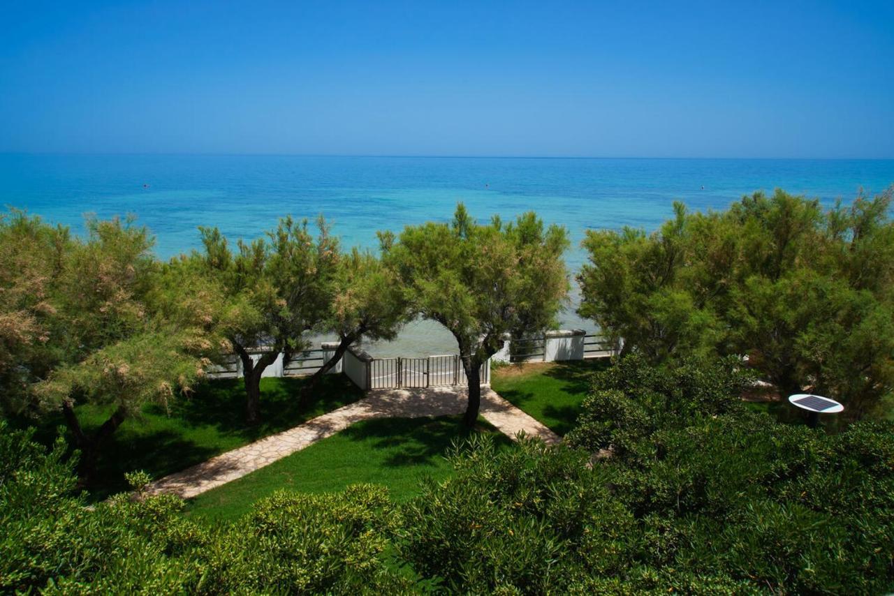 Aurelia Sea View Bed and Breakfast Torre Canne Eksteriør billede