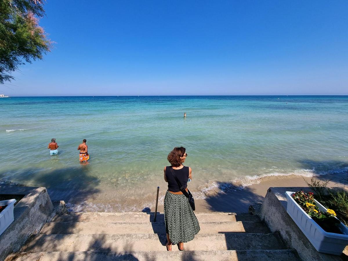 Aurelia Sea View Bed and Breakfast Torre Canne Eksteriør billede