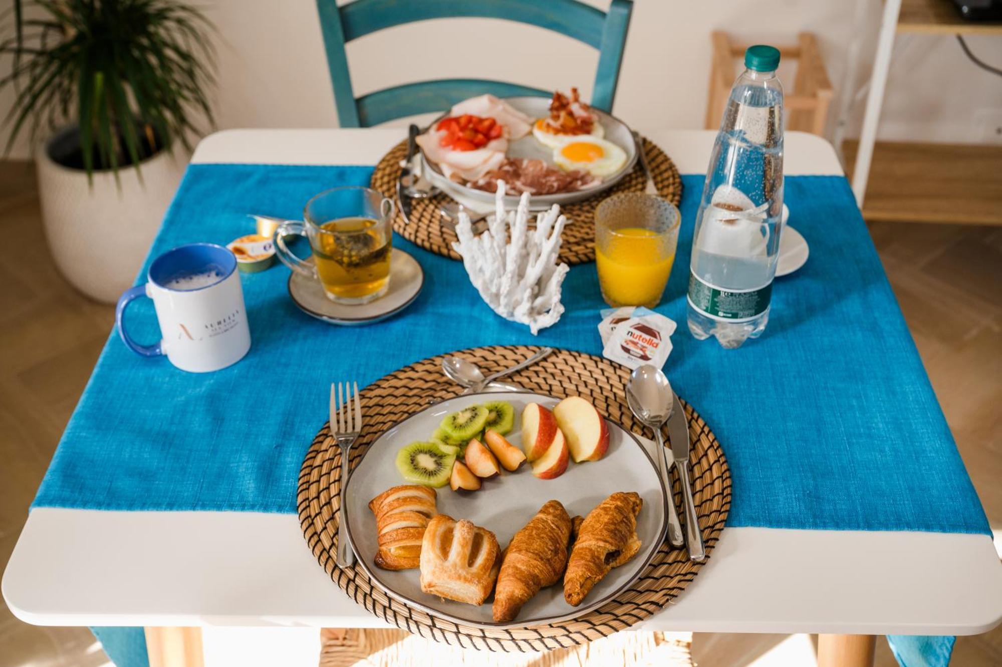 Aurelia Sea View Bed and Breakfast Torre Canne Eksteriør billede